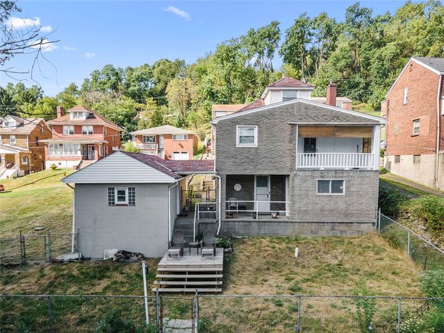 3909 Inland Avenue, West Mifflin, PA 15122