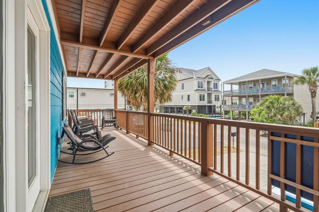 206 30th Ave. N, North Myrtle Beach, SC 29582