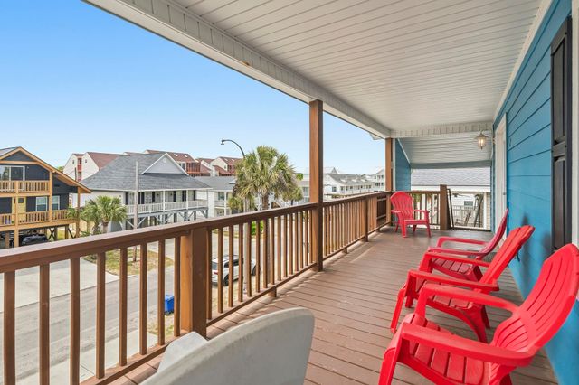 206 30th Ave. N, North Myrtle Beach, SC 29582