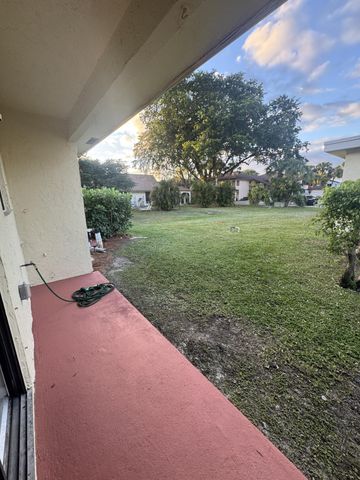 12375 Peconic Ct 12377, Wellington, FL 33414