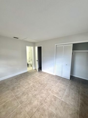 12375 Peconic Ct 12377, Wellington, FL 33414