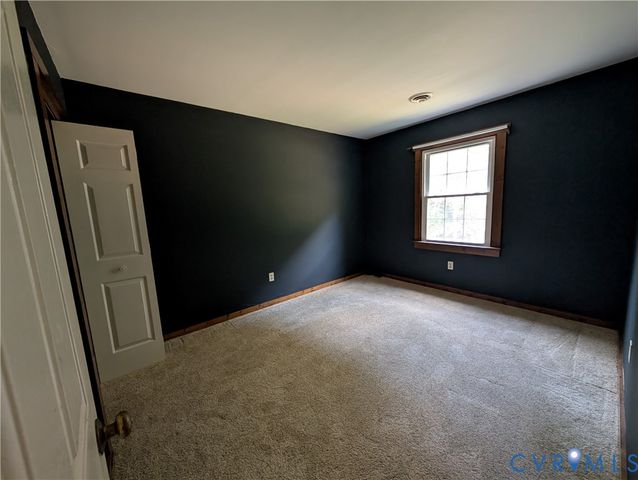 3426 Lake View Rd, Mechanicsville, VA 23111