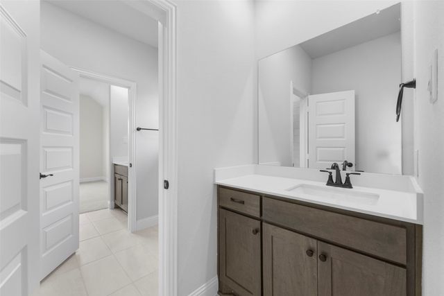 136 Lila Lake Drive, Waxahachie, TX 75165