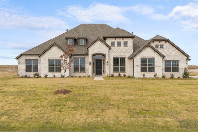 136 Lila Lake Drive, Waxahachie, TX 75165