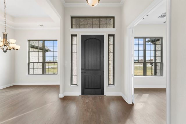 136 Lila Lake Drive, Waxahachie, TX 75165