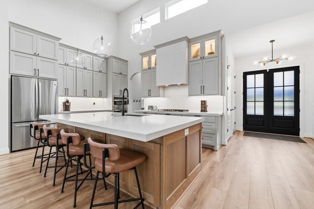 255 Peninsula Drive, Livingston, TX 77351