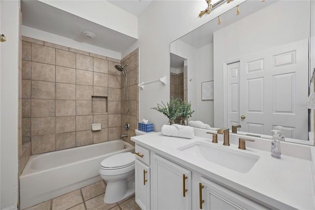 10232 ESTUARY DRIVE, Tampa, FL 33647