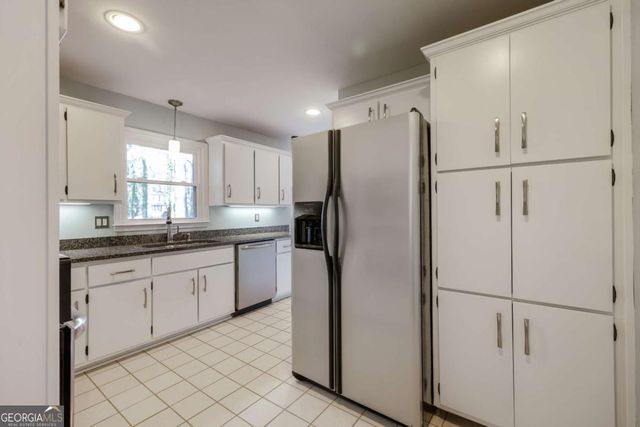 245 Cedar Springs Drive, Athens, GA 30605