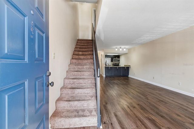 4839 MCELROY F206, Tampa, FL 33611