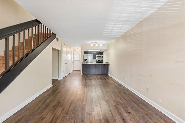 4839 MCELROY F206, Tampa, FL 33611