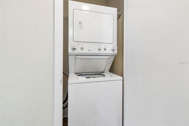 4839 MCELROY F206, Tampa, FL 33611