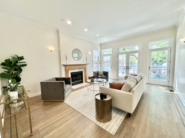 1617 N Hermitage Avenue 1S, Chicago, IL 60622