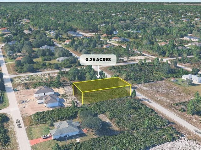 2613 48th ST W, Lehigh Acres, FL 33971