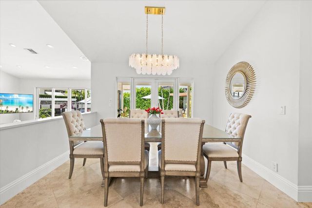3001 Jasmine Court, Delray Beach, FL 33483