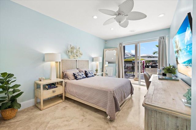 3001 Jasmine Court, Delray Beach, FL 33483
