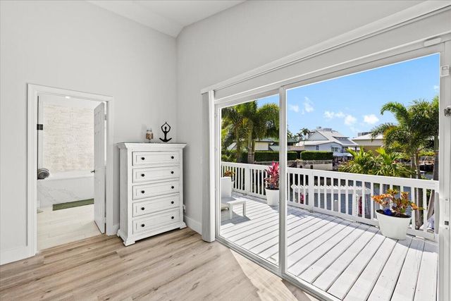 3001 Jasmine Court, Delray Beach, FL 33483
