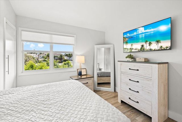 3001 Jasmine Court, Delray Beach, FL 33483