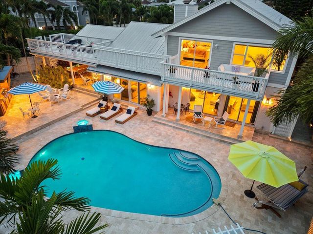 3001 Jasmine Court, Delray Beach, FL 33483