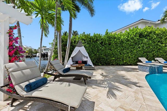 3001 Jasmine Court, Delray Beach, FL 33483