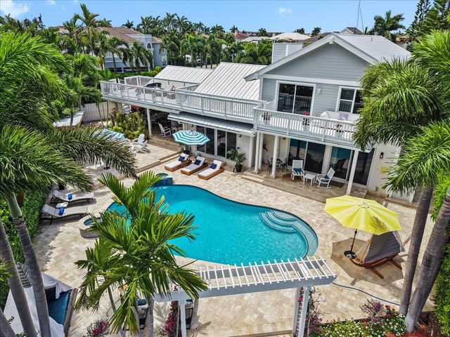 3001 Jasmine Court, Delray Beach, FL 33483