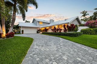 3001 Jasmine Court, Delray Beach, FL 33483