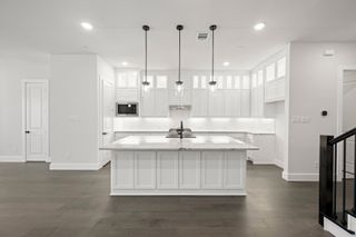 12735 Rutland Drive, Farmers Branch, TX 75234