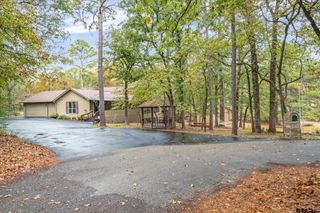 150 Green Oak, Holly Lake Ranch, TX 75765