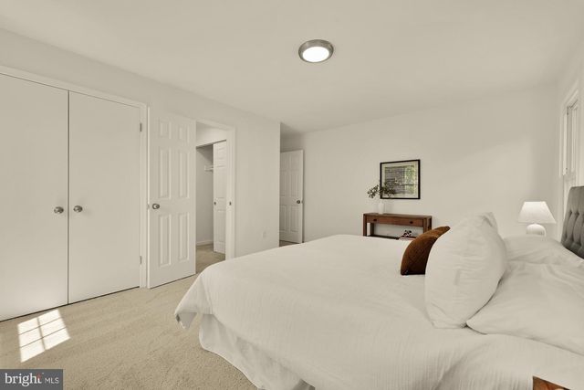 12561 QUINCY ADAMS CT, Herndon, VA 20171