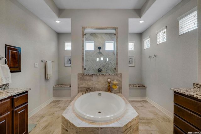 30392 SETTERFELD CIR, Fair Oaks Ranch, TX 78015