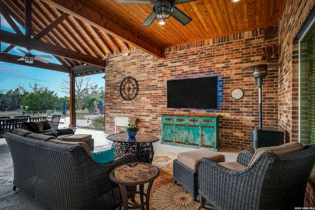 30392 SETTERFELD CIR, Fair Oaks Ranch, TX 78015
