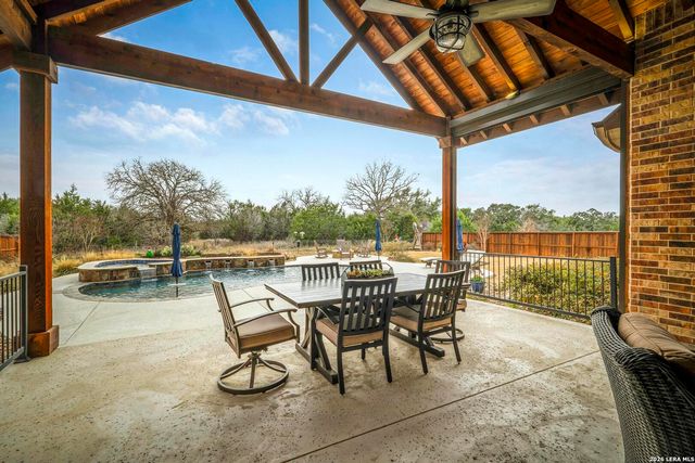 30392 SETTERFELD CIR, Fair Oaks Ranch, TX 78015