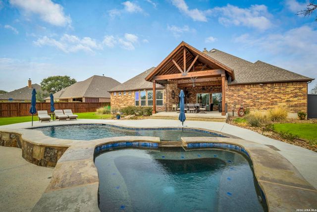 30392 SETTERFELD CIR, Fair Oaks Ranch, TX 78015