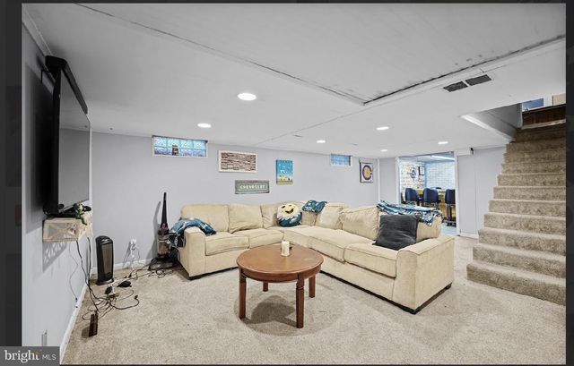 1417 OLD AIRPORT RD, Douglassville, PA 19518