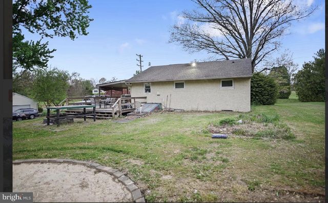 1417 OLD AIRPORT RD, Douglassville, PA 19518