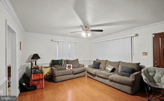 1417 OLD AIRPORT RD, Douglassville, PA 19518