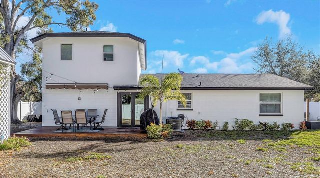 1008 GREENLEAF WAY, Tarpon Springs, FL 34689
