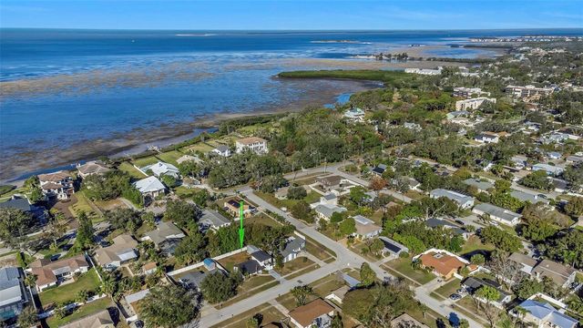 1008 GREENLEAF WAY, Tarpon Springs, FL 34689