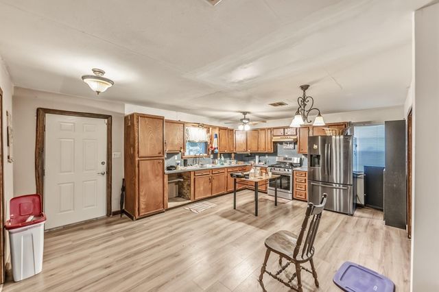 894 Winding Creek Drive, Trinity, TX 75862