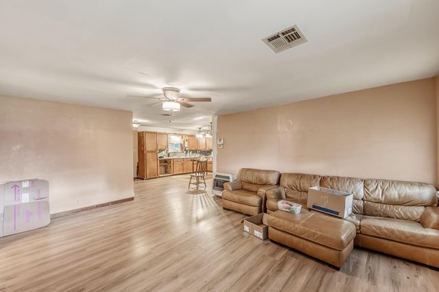894 Winding Creek Drive, Trinity, TX 75862