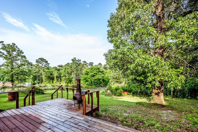 894 Winding Creek Drive, Trinity, TX 75862