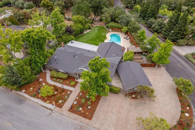 15392 Via Palomino, Monte Sereno, CA 95030