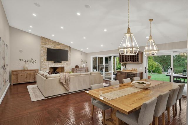 15392 Via Palomino, Monte Sereno, CA 95030