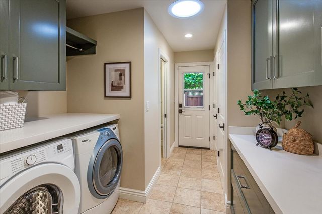 15392 Via Palomino, Monte Sereno, CA 95030