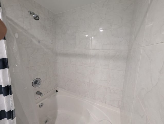 18800 NE 29th Avenue, Miami, FL 33180