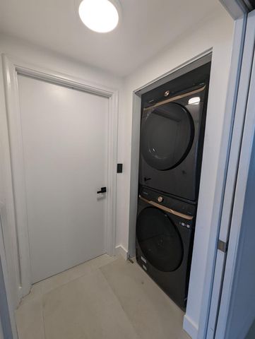 18800 NE 29th Avenue, Miami, FL 33180