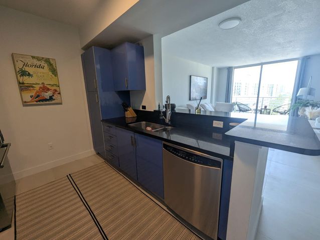 18800 NE 29th Avenue, Miami, FL 33180