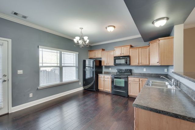 735 Tulip Grove Rd Apt 302, Hermitage, TN 37076