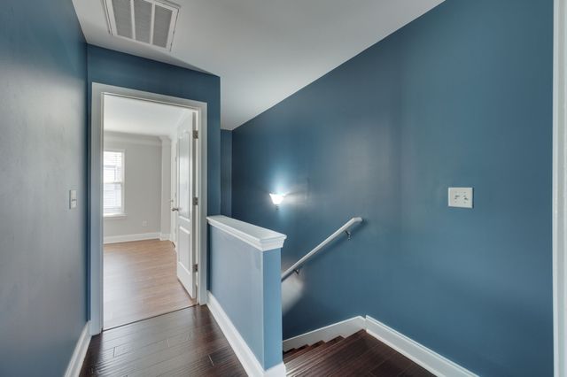 735 Tulip Grove Rd Apt 302, Hermitage, TN 37076