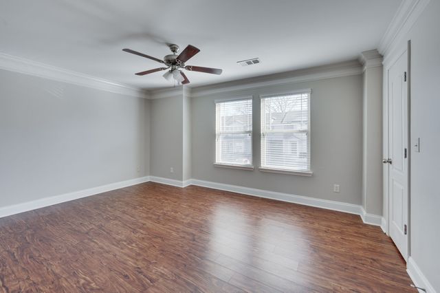 735 Tulip Grove Rd Apt 302, Hermitage, TN 37076