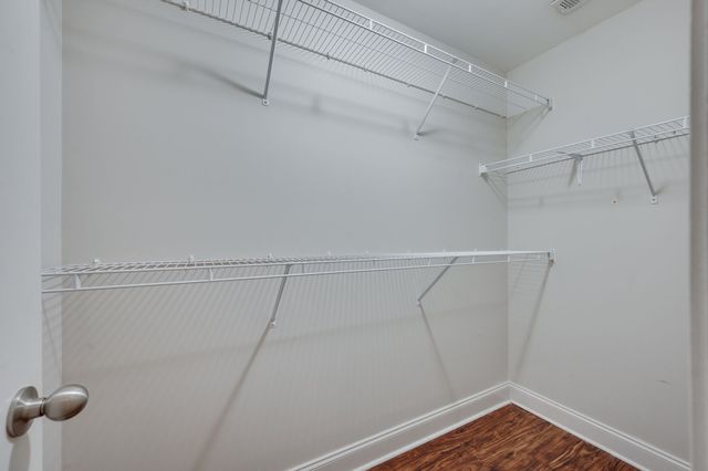 735 Tulip Grove Rd Apt 302, Hermitage, TN 37076